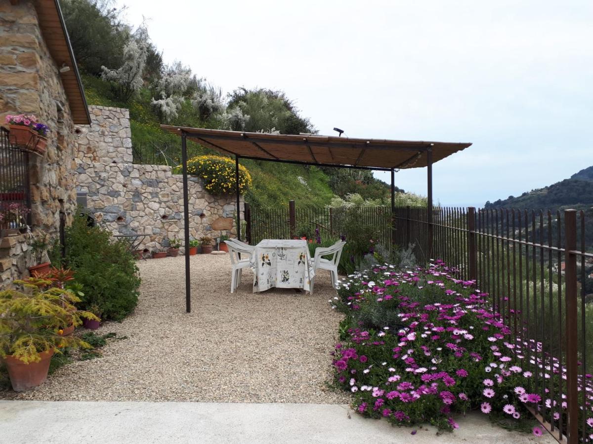 Il Casotto Del Nonno Apartman Ventimiglia Kültér fotó